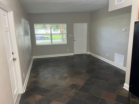 4th image of 1501 Watts Ave