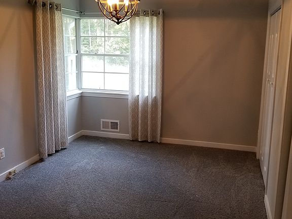 1st bedroom