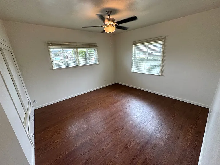 2204 Pierpont Blvd — Photo 11