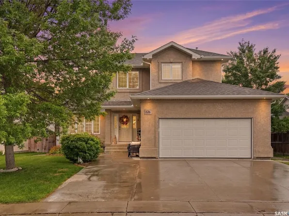 126 Beechmont CRESCENT, Saskatoon, SK S7C 1C7