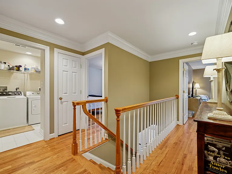 8807 Ridge Rd — Photo 20