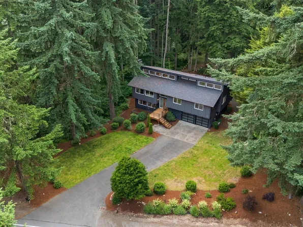 17903 194th Avenue NE, Woodinville, WA 98077