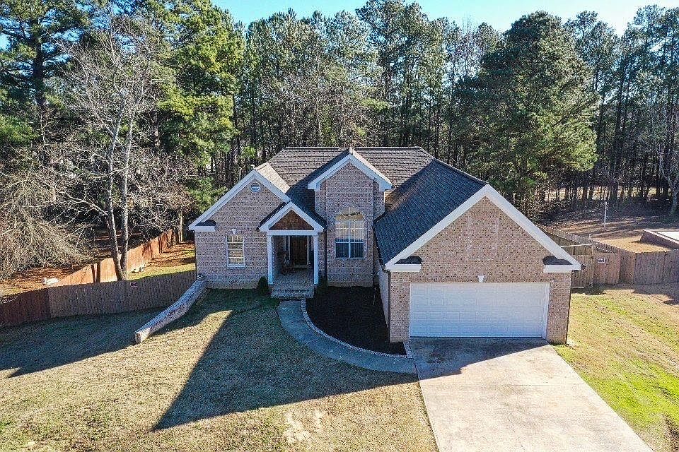1st image of 1494 Snow Hill Dr