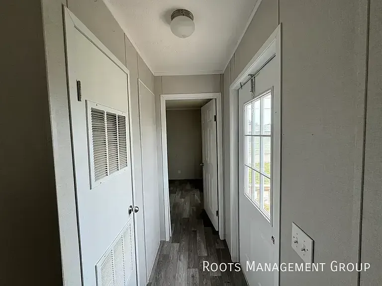 C4 Trailerville Ct #C4 — Photo 8