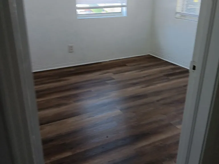 232 N Hollywood Ave — Photo 10