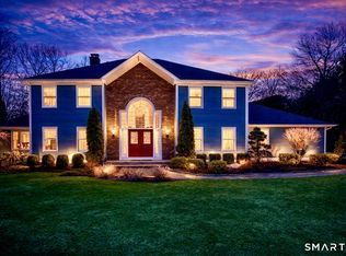 3 Crescent Lane, Trumbull, CT 06611