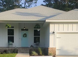 16787 Innerarity Point Rd, Pensacola, AL 32507