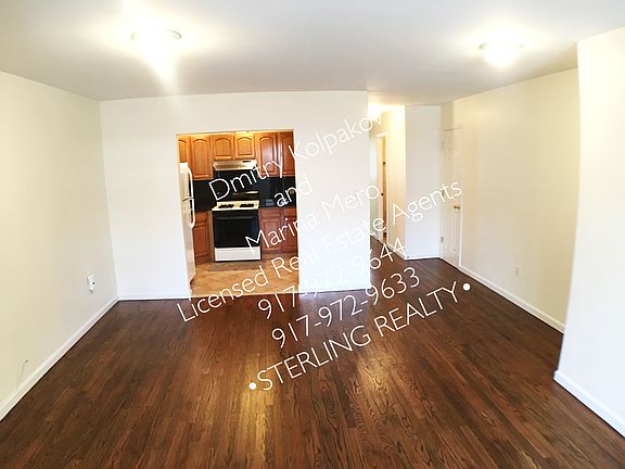 4th image of 2370 36th St #2