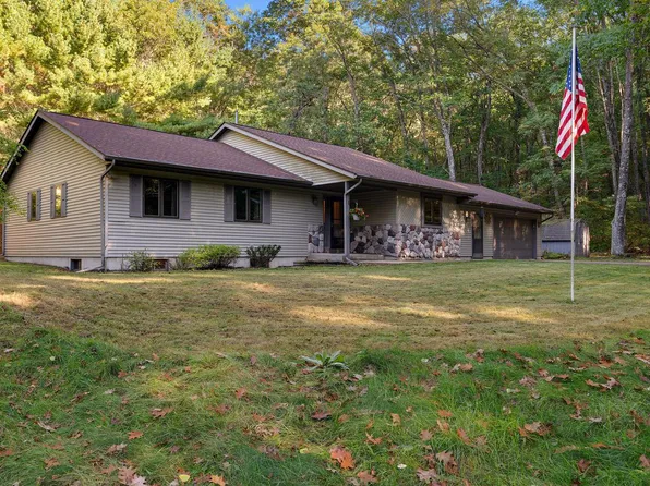 121 Bluff STREET, Camp Douglas, WI 54618