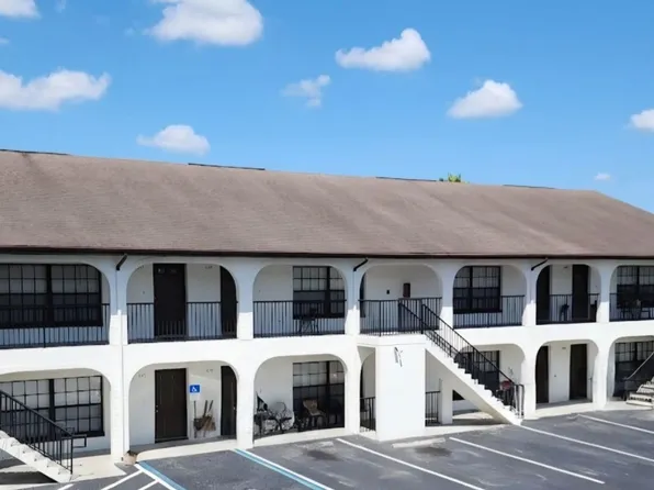Flagstone Apartments, 4367 Millwood Rd #4381, Spring Hill, FL 34608