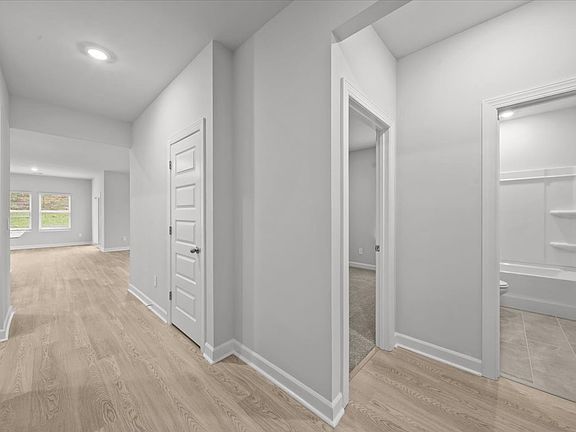 Welcome to the Chandler floorplan at The Farm at Wells Creek - Signature Collection.