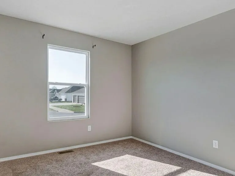 1450 S Olde Savannah Ave — Photo 16