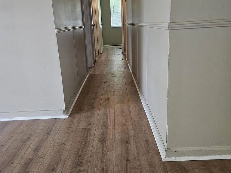 641 Yates St NE — Photo 5
