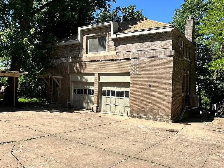 608 S 38th St — Photo 9