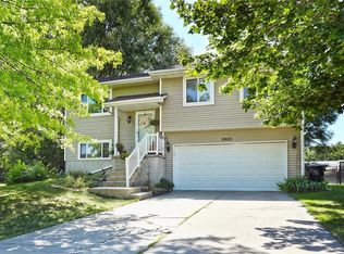 2922 SE Peachtree Dr, Ankeny, IA 50021