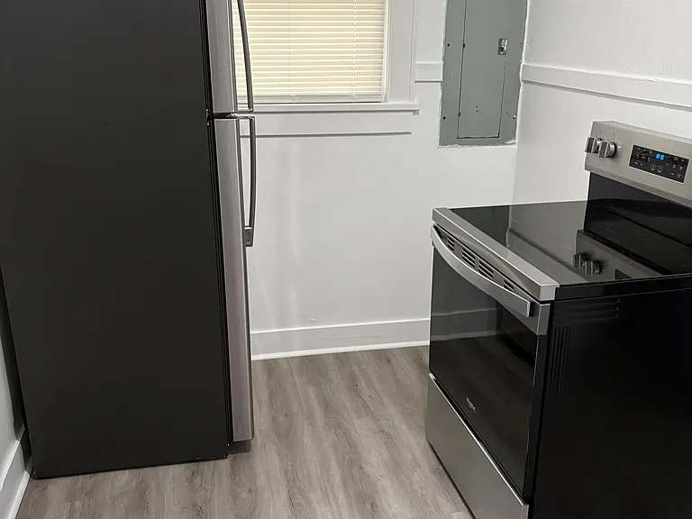 2612 Madden Dr — Photo 2