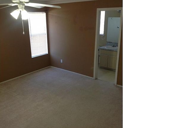 3rd image of 309 Eric Dr