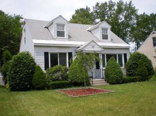 112 Shirley Dr, Schenectady, NY 12304