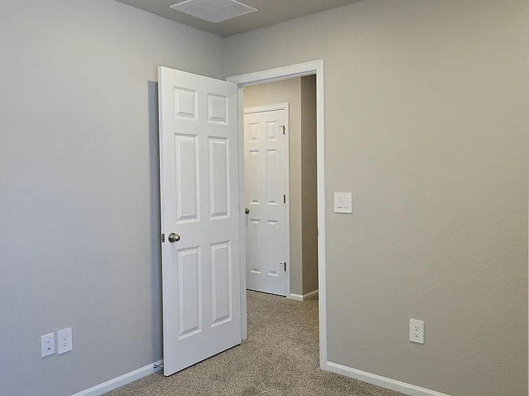 22465 E 7th Pl — Photo 43