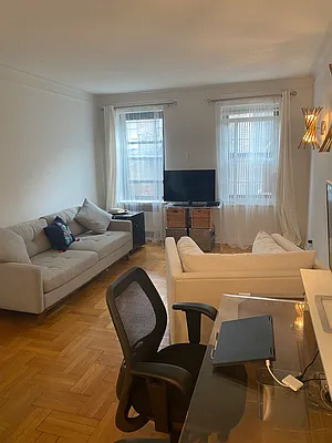 Rented by Compass | media 2