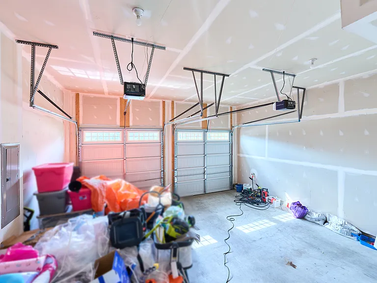 24887 Coventry Grove Ct — Photo 53