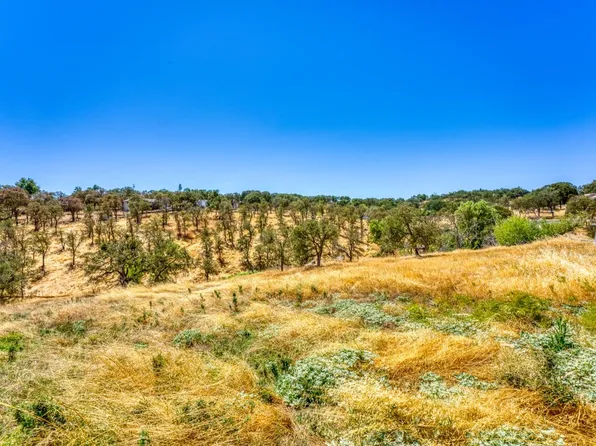 5015 Bane Rd, Valley Springs, CA 95252