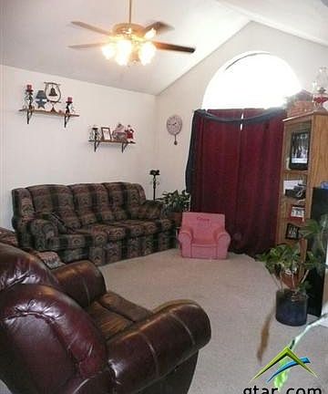 4th image of 1180 County Road 1030