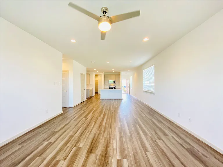 2811 Chancery Summit Ct — Photo 5