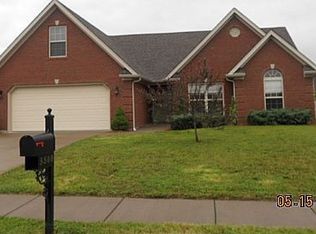 5508 Silktree Trl, Jeffersonville, IN 47130