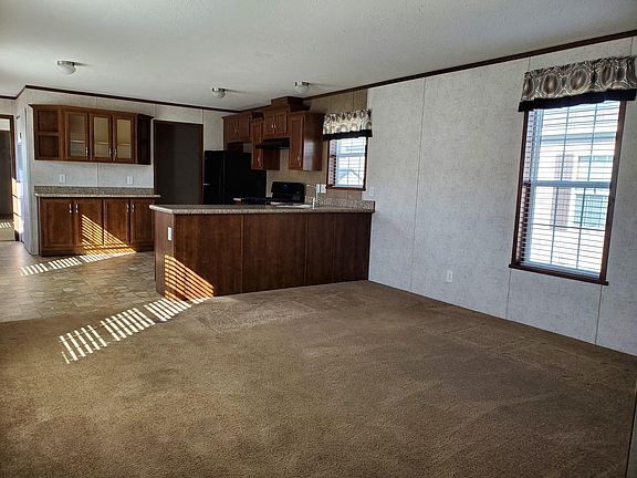 3rd image of 38000 Le Chateau Blvd #288