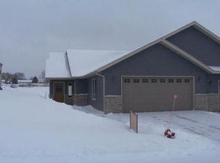 123 Jennifer Cir, Mount Horeb, WI 53572