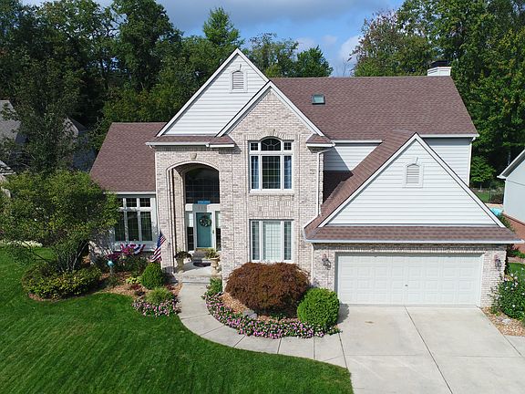 4th image of 1187 S Creek Dr