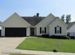 2045 Ivey Commons Rd, Fayetteville, NC 28306