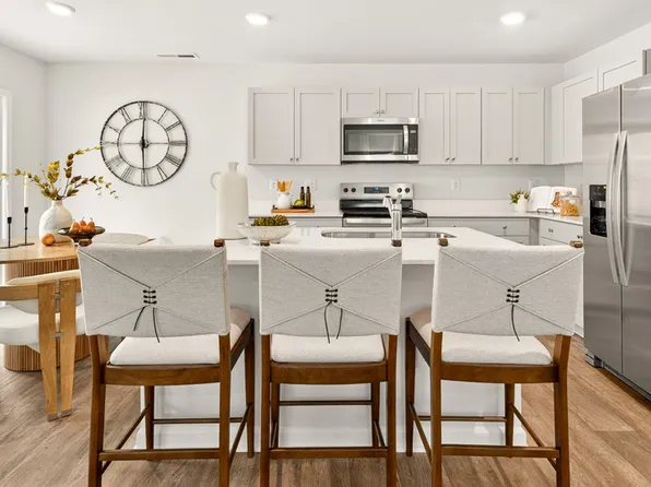 Homes Available Soon, Barwell Park