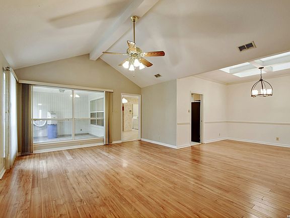 3rd image of 5824 GRANDWOOD DR