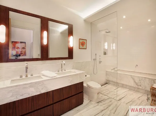 122 Greenwich Avenue image 1 of 8