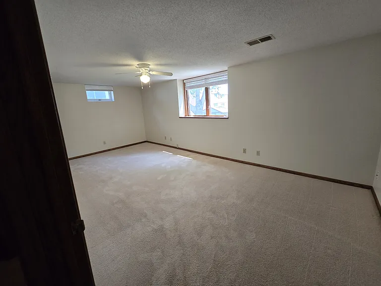 3232 Welcome Ave N — Photo 17