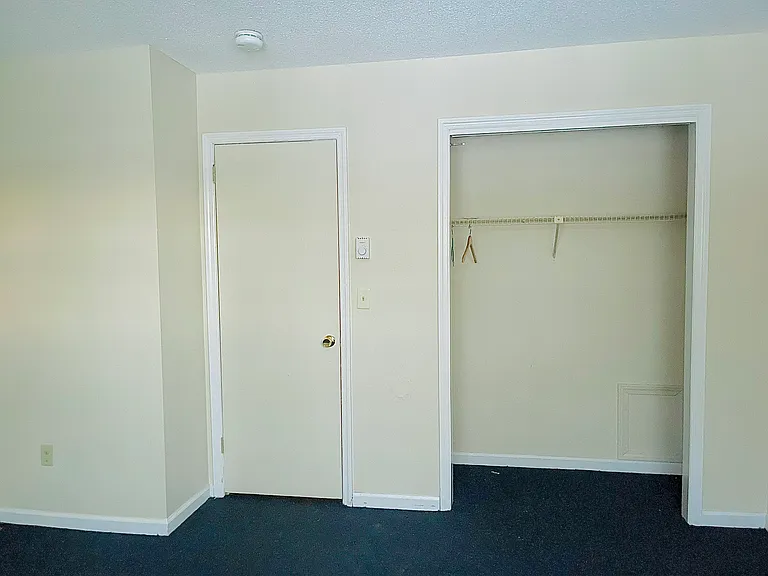 96 Ethan Allen Pkwy #4 — Photo 22
