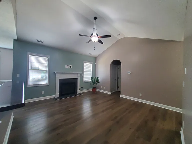 2244 Lakedale Dr — Photo 18