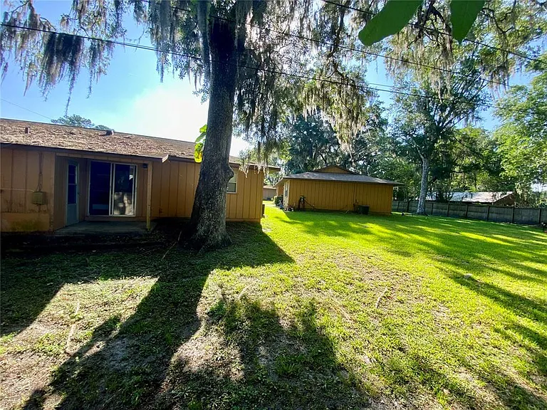 20004 Suncrest Dr — Photo 9