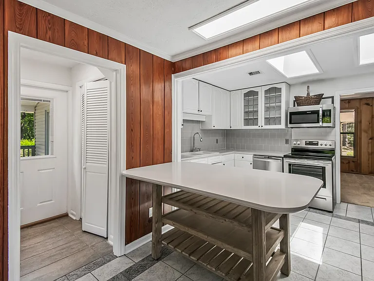 5070 Buck Lake Rd — Photo 19