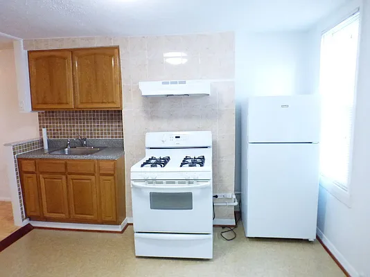 Rented by Compass | media 12