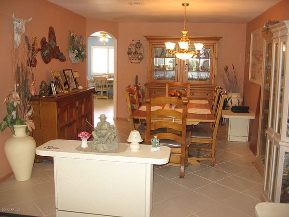 4th image of 17231 N Foothills Dr