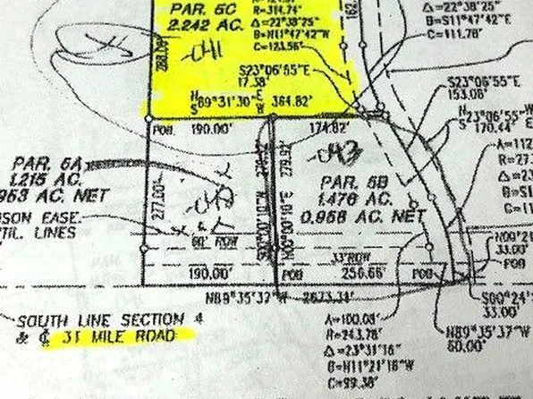 67111 Mack Ct, Washington, MI 48095