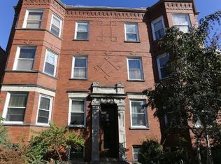 833 N Rockwell St #1, Chicago, IL 60622