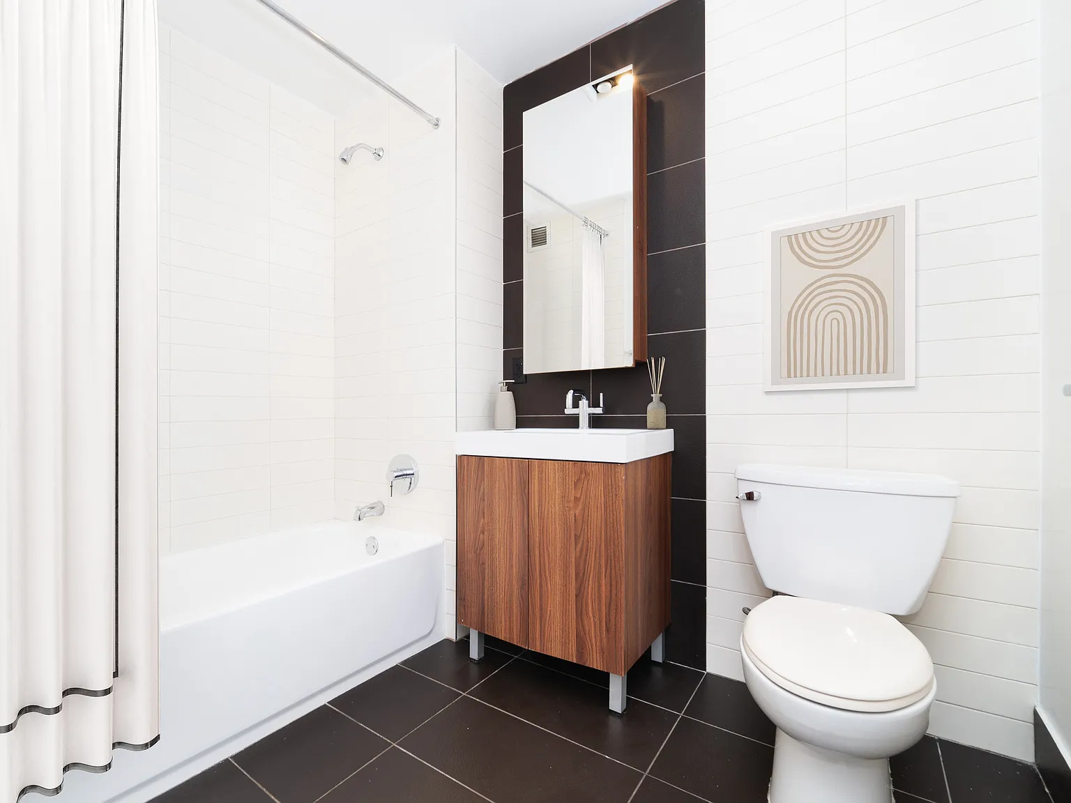 116 John Street — Photo 4