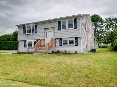 227 Aquidneck Ave, Middletown, RI, 02842