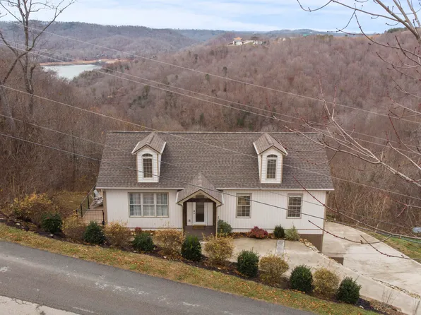 576 Hickory Pointe Ln, Maynardville, TN 37807