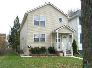 1124 Maryland St, Grosse Pointe, MI 48230