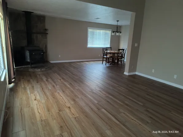 (undisclosed Address), Rio Rancho, NM 87124